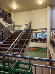 Golden Mile Tower (D7), Retail #593505331